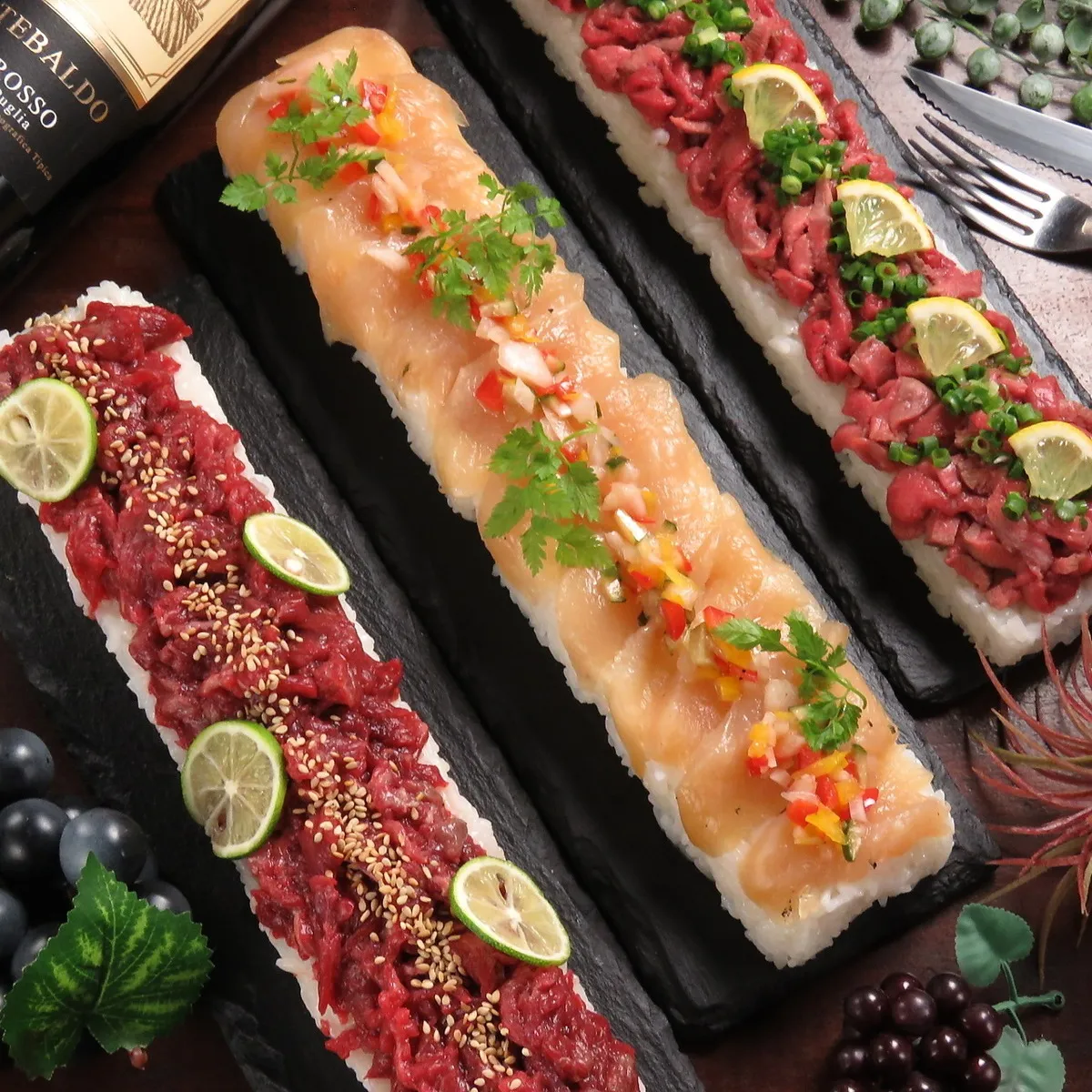 充実の肉バルMENU2時間食べ飲み放題!税込¥3,480からご用意してます!自慢のお肉は毎日仕入れてます!